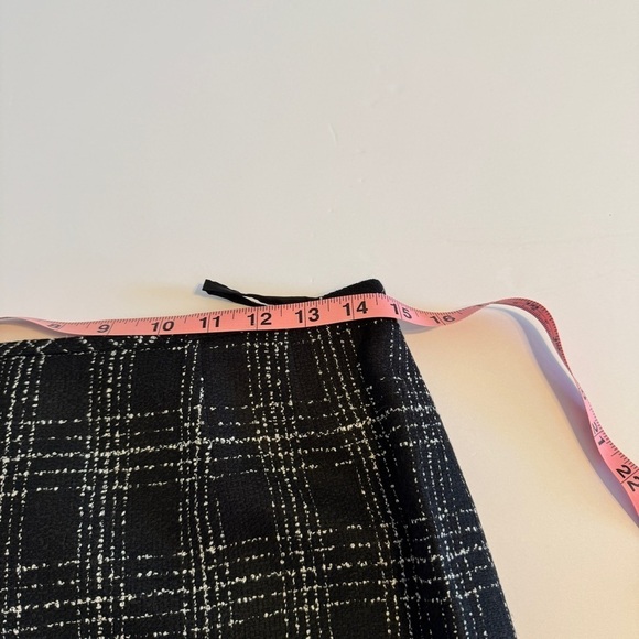 Suit Studio Sz 8 tweed Blazer/skirt set Collared Black White Womens Workwear - Picture 9 of 11
